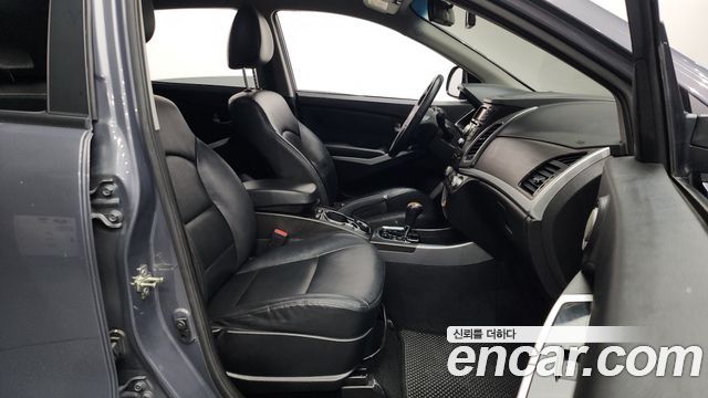 KG Mobility KORANDO 2016 — photo 11