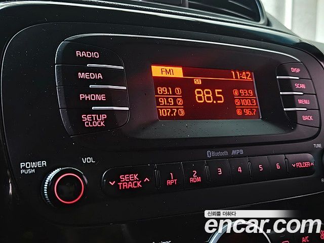 Kia Soul 2015 — photo 17