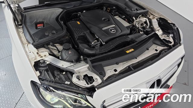 Mercedes-Benz E-Class 2019 — photo 6
