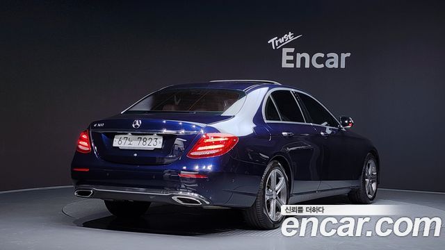 Mercedes-Benz E-Class 2019 — photo 2