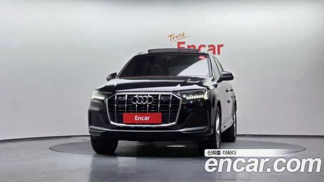 Audi Q7 2021 — photo 3