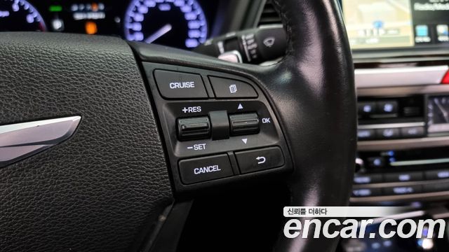 Hyundai Genesis 2016 — photo 12