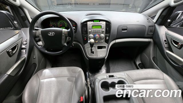 Hyundai Starex 2013 — photo 7