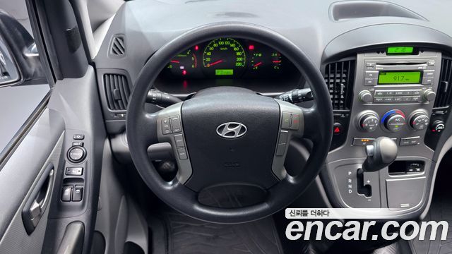 Hyundai Starex 2013 — photo 14
