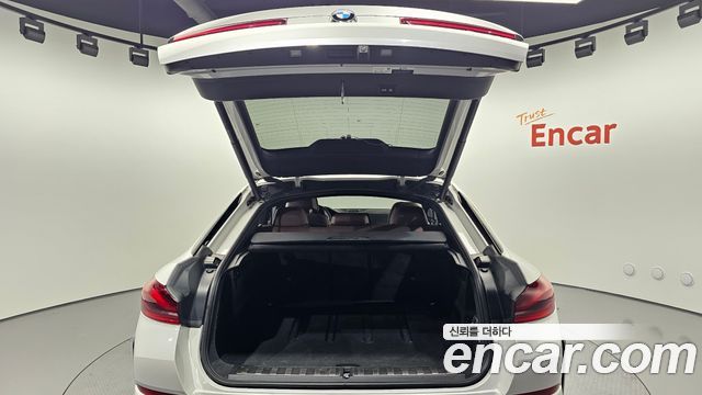 BMW X6 2021 — photo 20