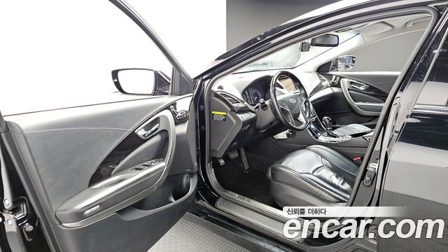 Hyundai Grandeur 2011 — photo 11