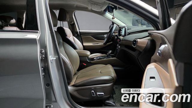 Hyundai Santafe 2019 — photo 10
