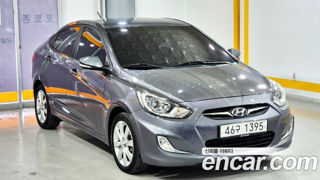 Hyundai Accent 2013 — photo 3