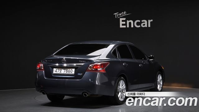 Nissan Altima 2013 — photo 2