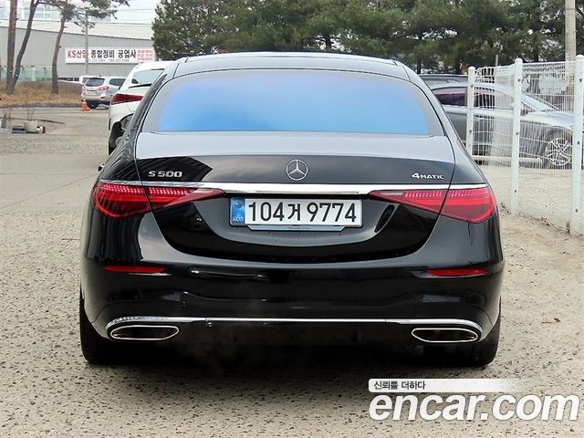 Mercedes-Benz S-Class 2025 — photo 4
