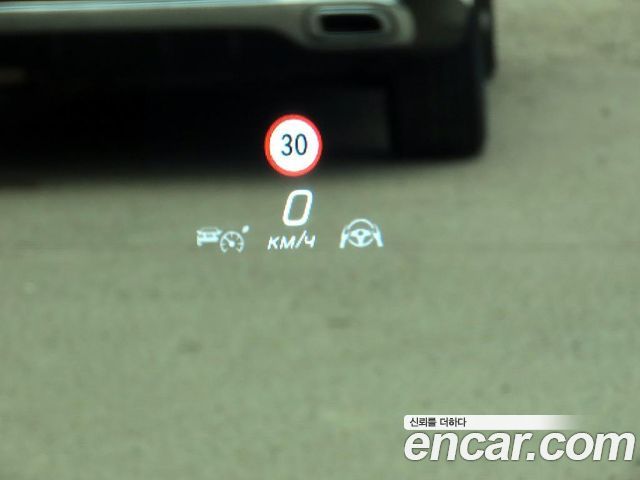 Mercedes-Benz S-Class 2025 — photo 10