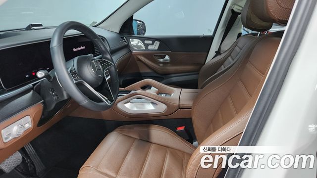 Mercedes-Benz GLE-Class 2024 — photo 10