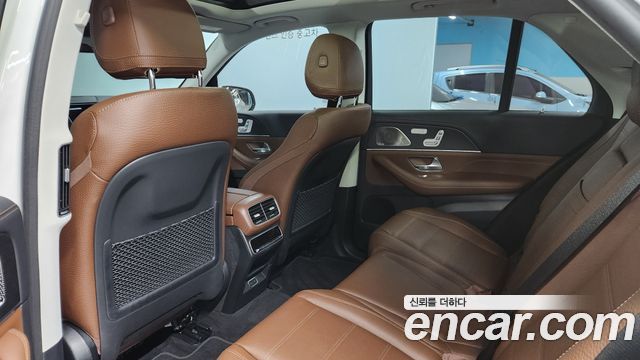 Mercedes-Benz GLE-Class 2024 — photo 15