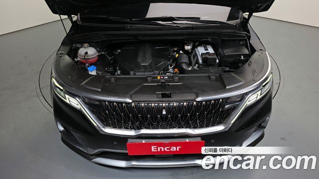 Kia Canival 2021 — photo 6