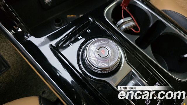 Kia Canival 2021 — photo 9