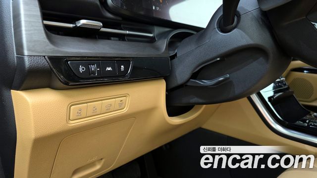 Kia Canival 2021 — photo 15