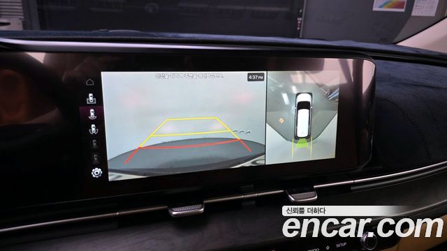 Kia Canival 2021 — photo 17