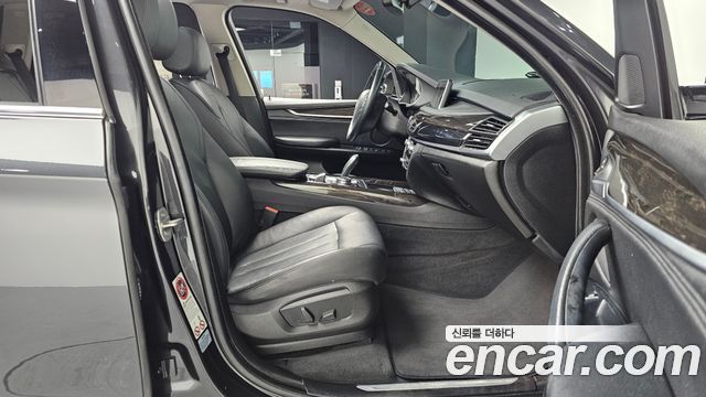 BMW X5 2014 — photo 11