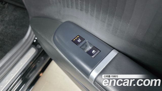 Hyundai Grandeur 2023 — photo 19