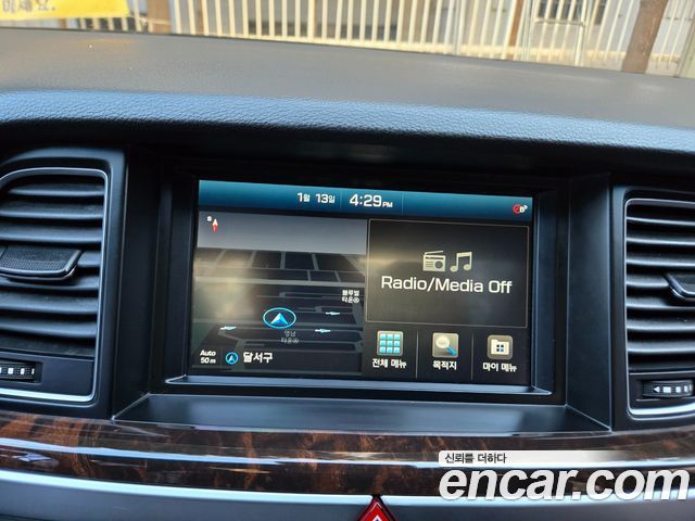 Hyundai Genesis 2016 — photo 10