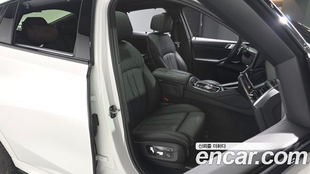 BMW X6 2025 — photo 10
