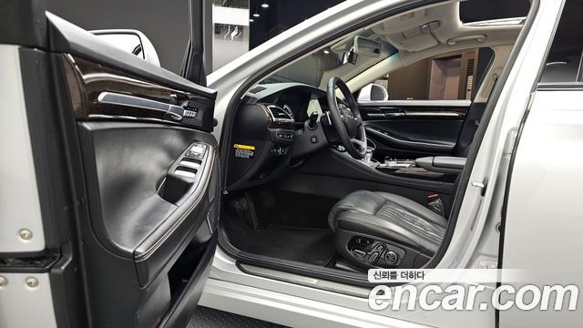 Genesis G90 2019 — photo 10