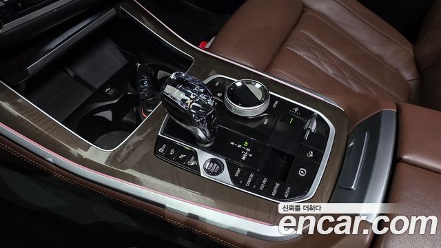 BMW X5 2022 — photo 9