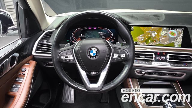 BMW X5 2022 — photo 13