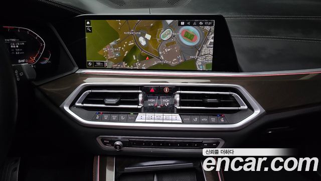 BMW X5 2022 — photo 15