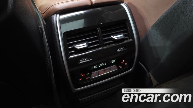BMW X5 2022 — photo 18
