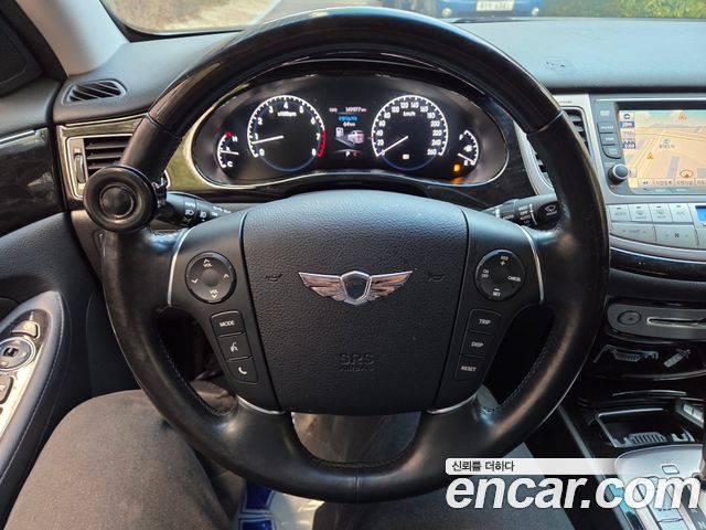 Hyundai Genesis 2012 — photo 10