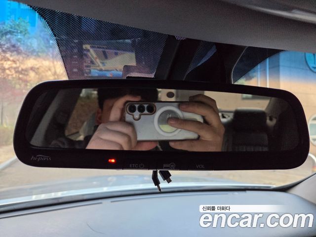 Hyundai Genesis 2012 — photo 17