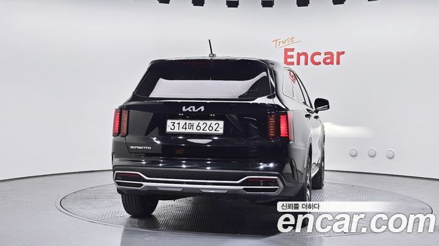 Kia Sorento 2023 — photo 4