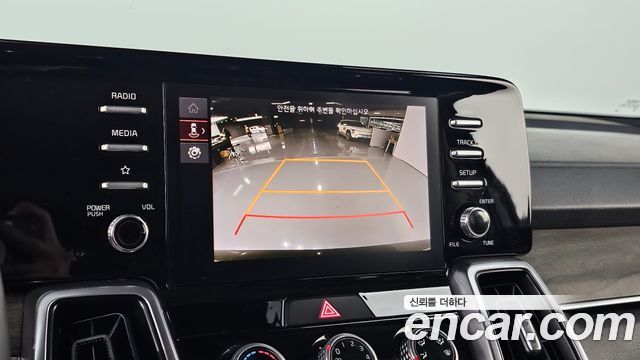 Kia Sorento 2023 — photo 18