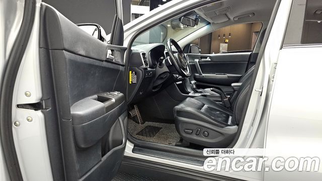 Kia Sportage 2019 — photo 10