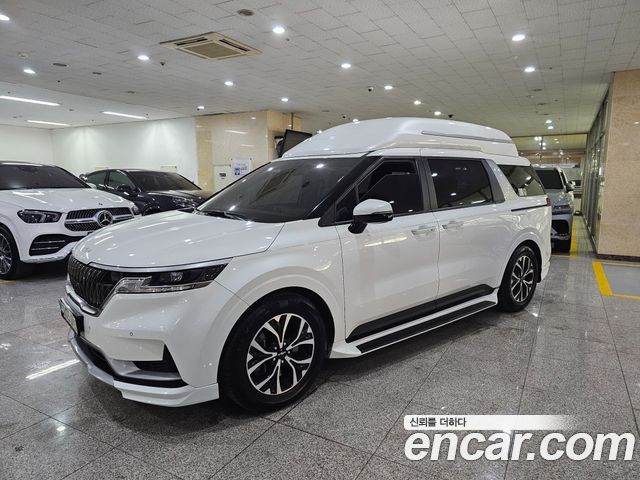 Kia Canival 2022 — photo 2