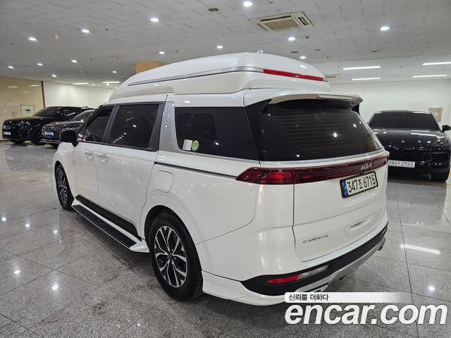 Kia Canival 2022 — photo 3