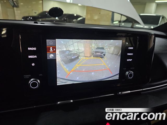 Kia Canival 2022 — photo 10