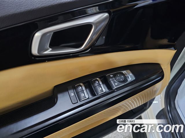 Kia Canival 2022 — photo 17