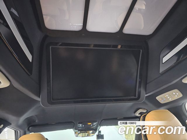 Kia Canival 2022 — photo 19
