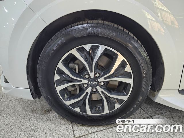 Kia Canival 2022 — photo 20