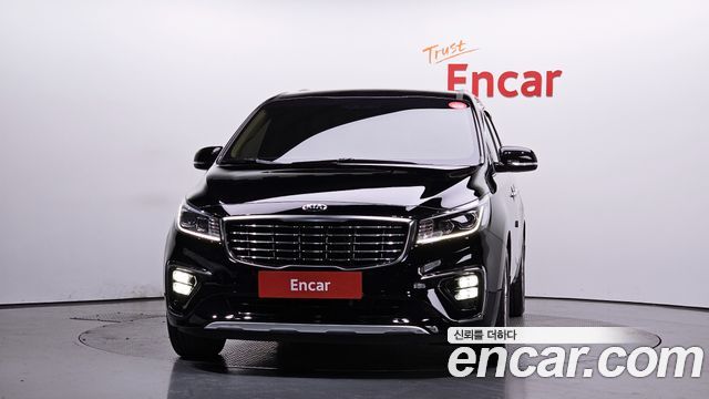 Kia Canival 2020 — photo 3