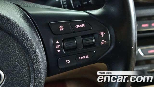 Kia Canival 2020 — photo 14