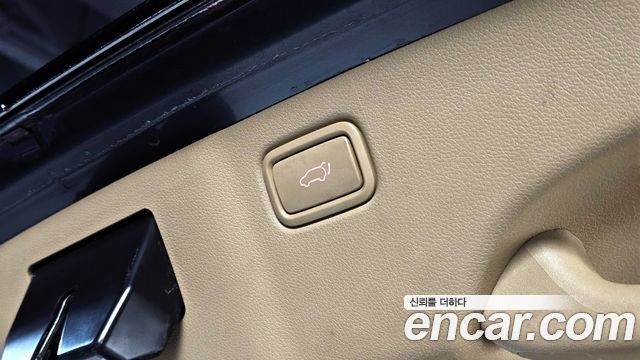 Kia Canival 2020 — photo 18
