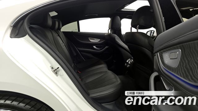 Mercedes-Benz CLS-Class 2023 — photo 12