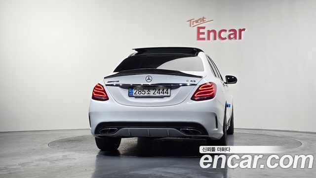 Mercedes-Benz C-Class 2017 — photo 4