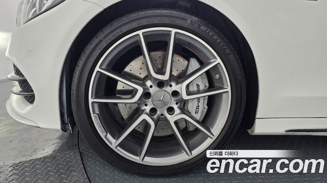 Mercedes-Benz C-Class 2017 — photo 5