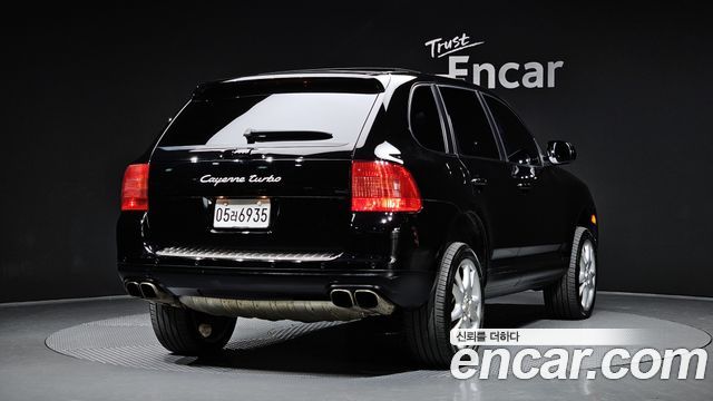 Porsche Cayenne 2006 — photo 2