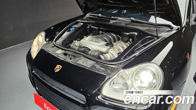Porsche Cayenne 2006 — photo 6