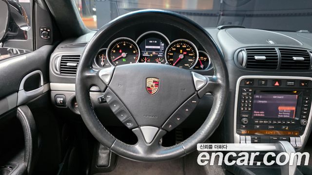 Porsche Cayenne 2006 — photo 13